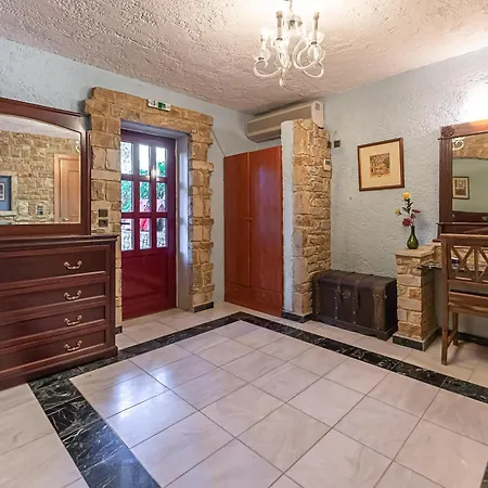 Maria Elena Iii Villa *
