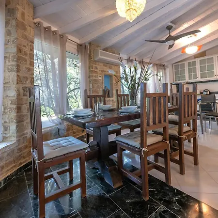 Villa Maria Elena Iii Kalogriá