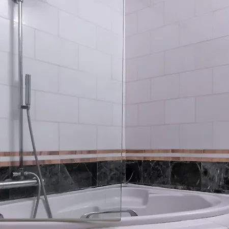 Maria Elena Iii Villa *